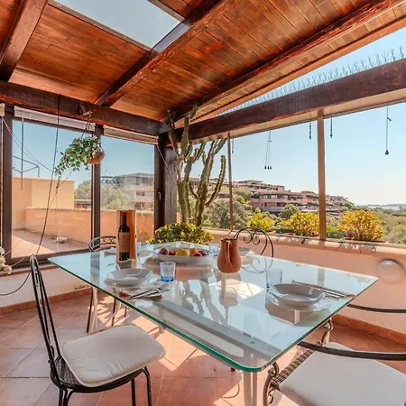Fantastica Vista Costa Smeralda Апартаменты *